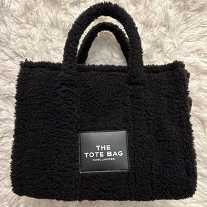 Marc Jacobs The Tote Bag